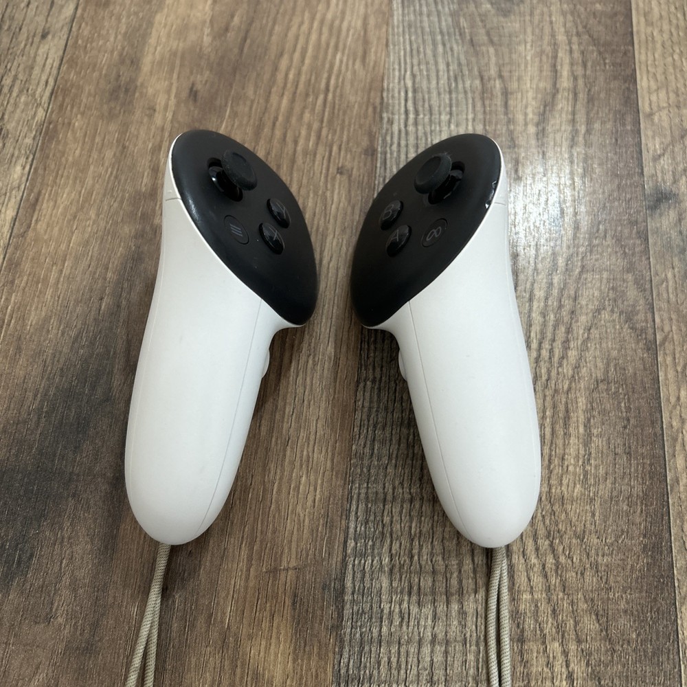Meta Oculus Quest 3/3S VR OEM Left & Right Controllers Pair ONLY