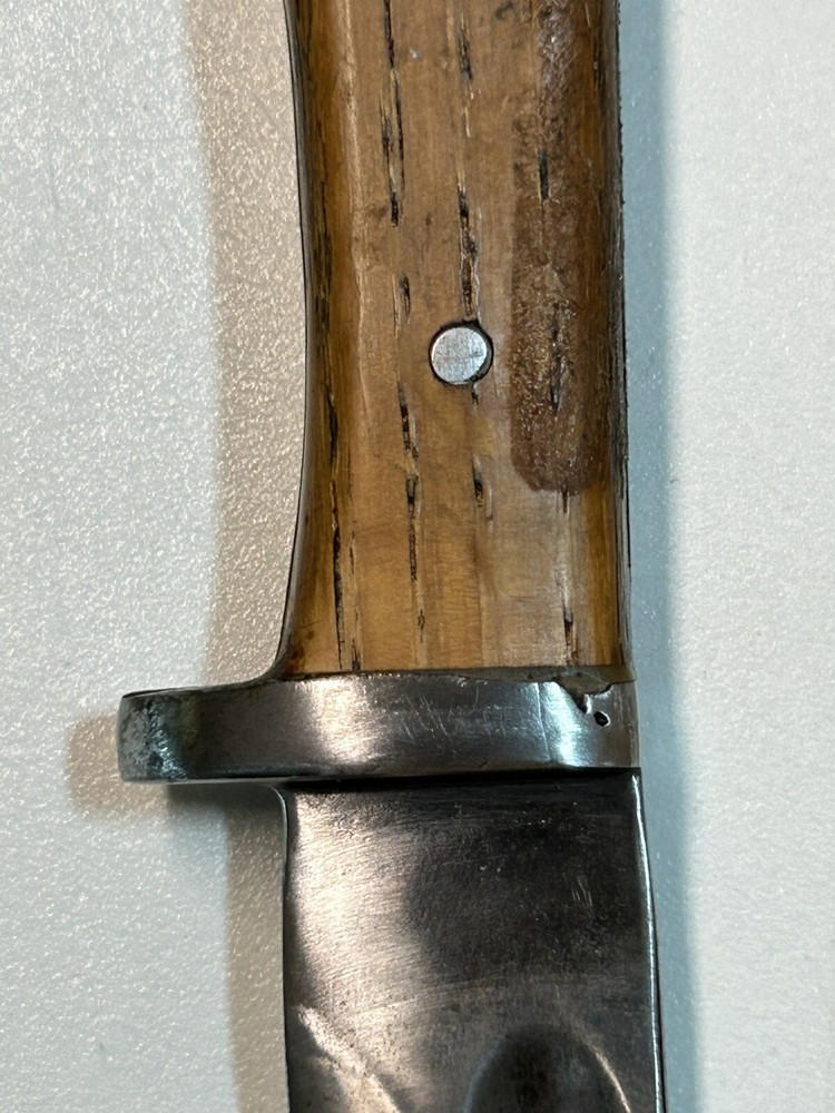 Older Bayonet No visible Markings