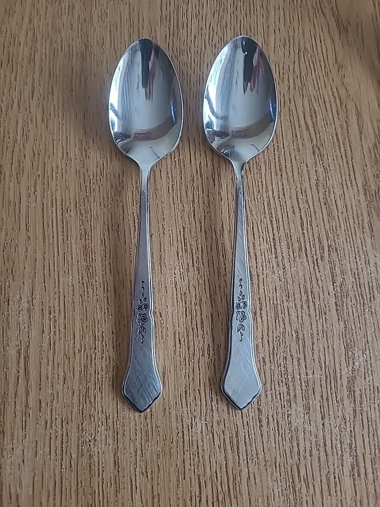 Oneida ASHMORE Stainless TEASPOON Flatware LOT 2 USA