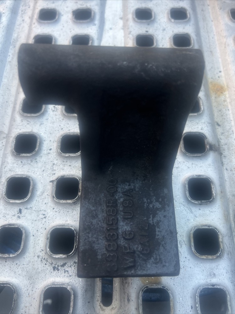 Cummins Alternator Support Bracket 3883158R - 00