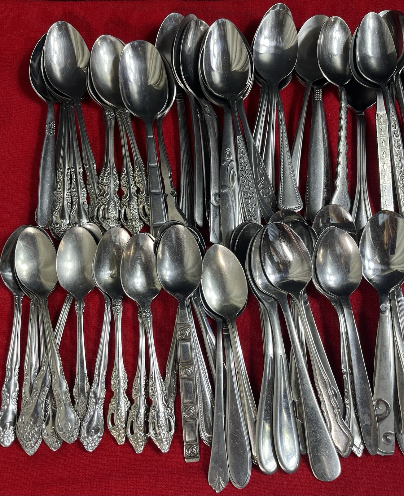 Lot 100 Assorted Stainless Steel Soup & Tea Spoons Flatware + 3 Serving Spoons