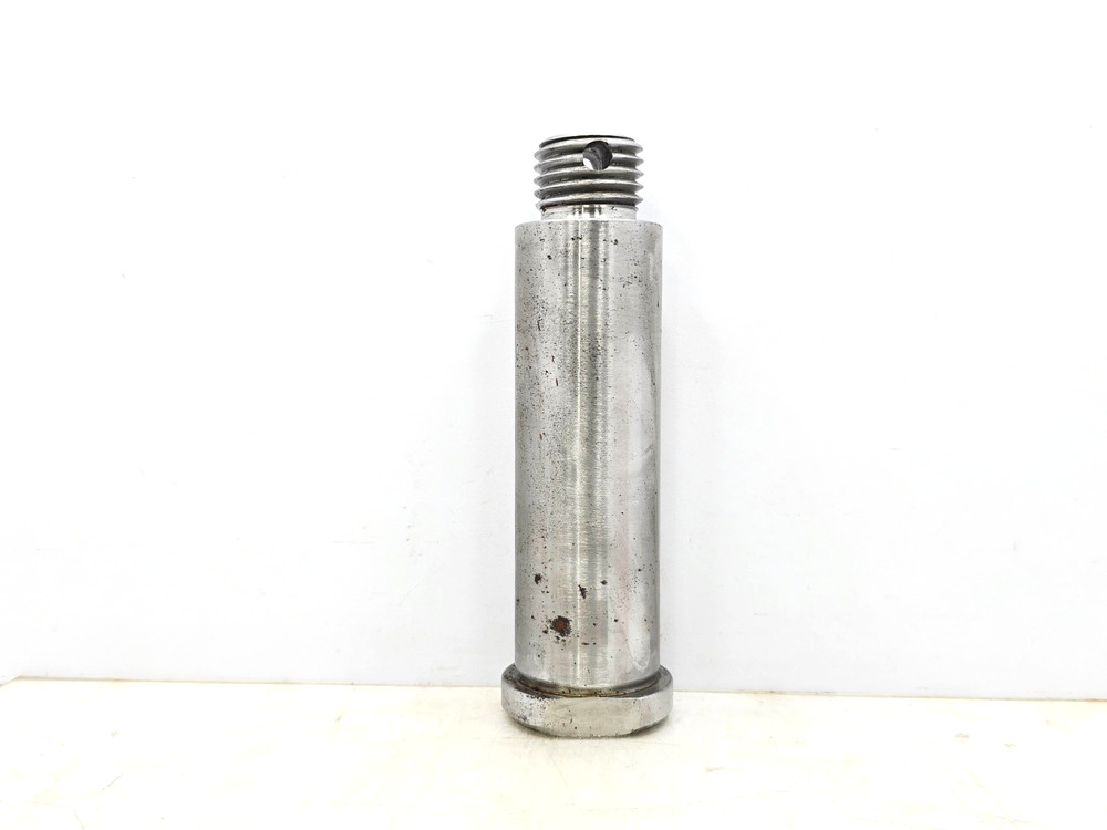 200204 HINGE PIN THREADED FOR HT100 TONG