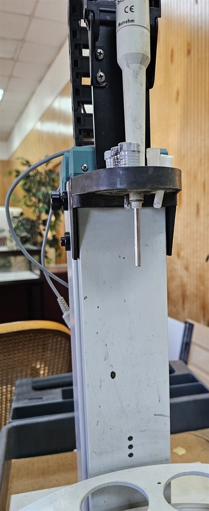 Metrohm 730 Sample Changer Assembly Model 2.730.0010