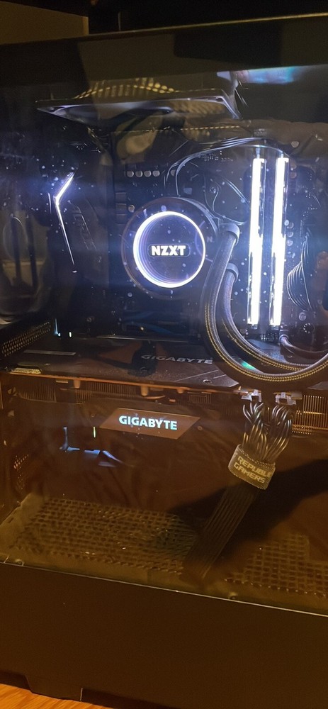 gaming computer