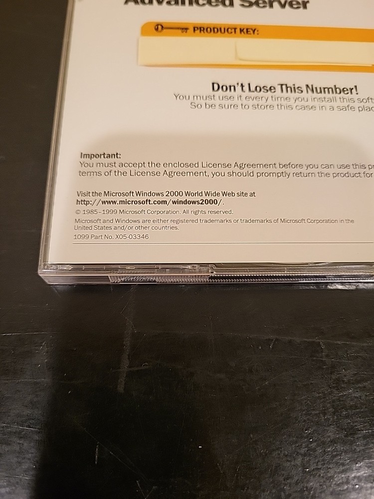 Microsoft Windows 2000 Advanced Server CD Operating System X05-03318 Product Key