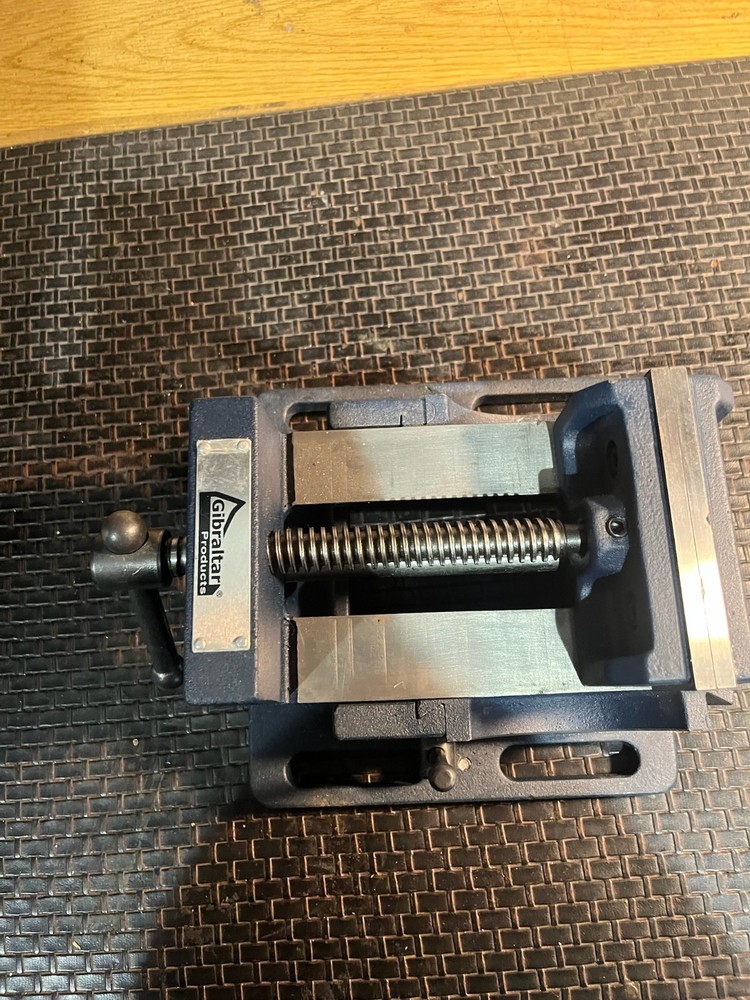 Gibraltar 4" Tilting Machine Vise