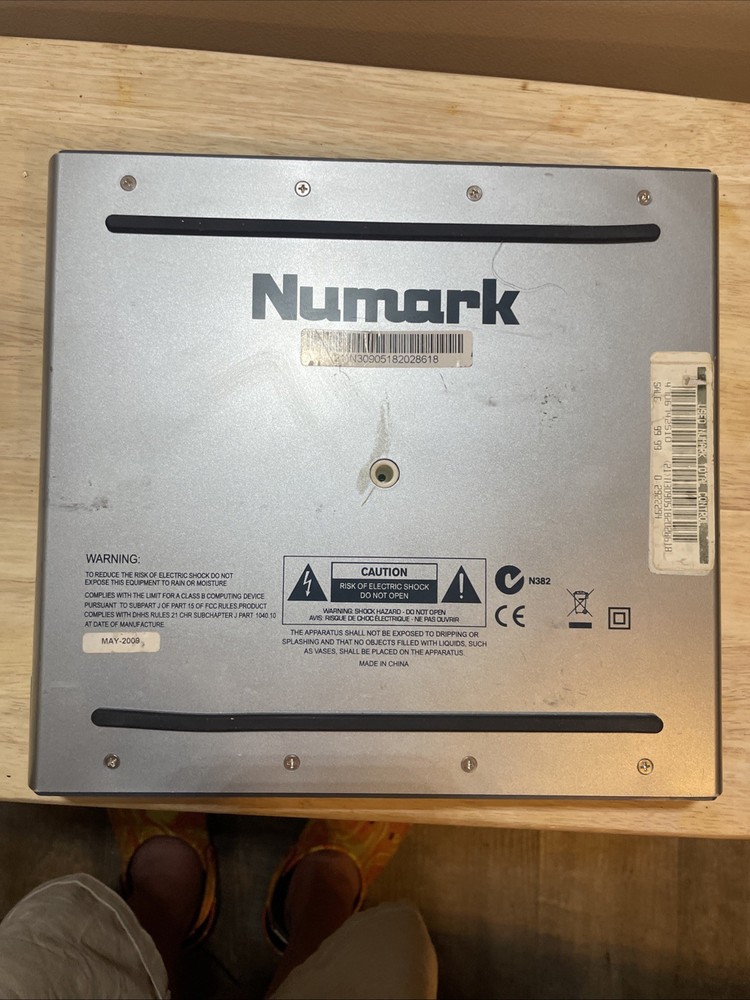 Numark Total Control DJ Double Mixing Deck No Power cable or usb cord