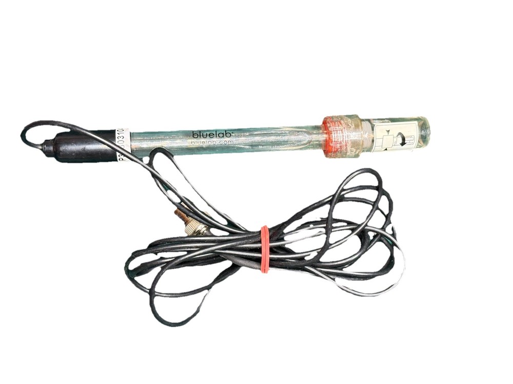 Bluelab Combo Meter pH EC Temperature Nutrient Solution Tester Kit Probes Case