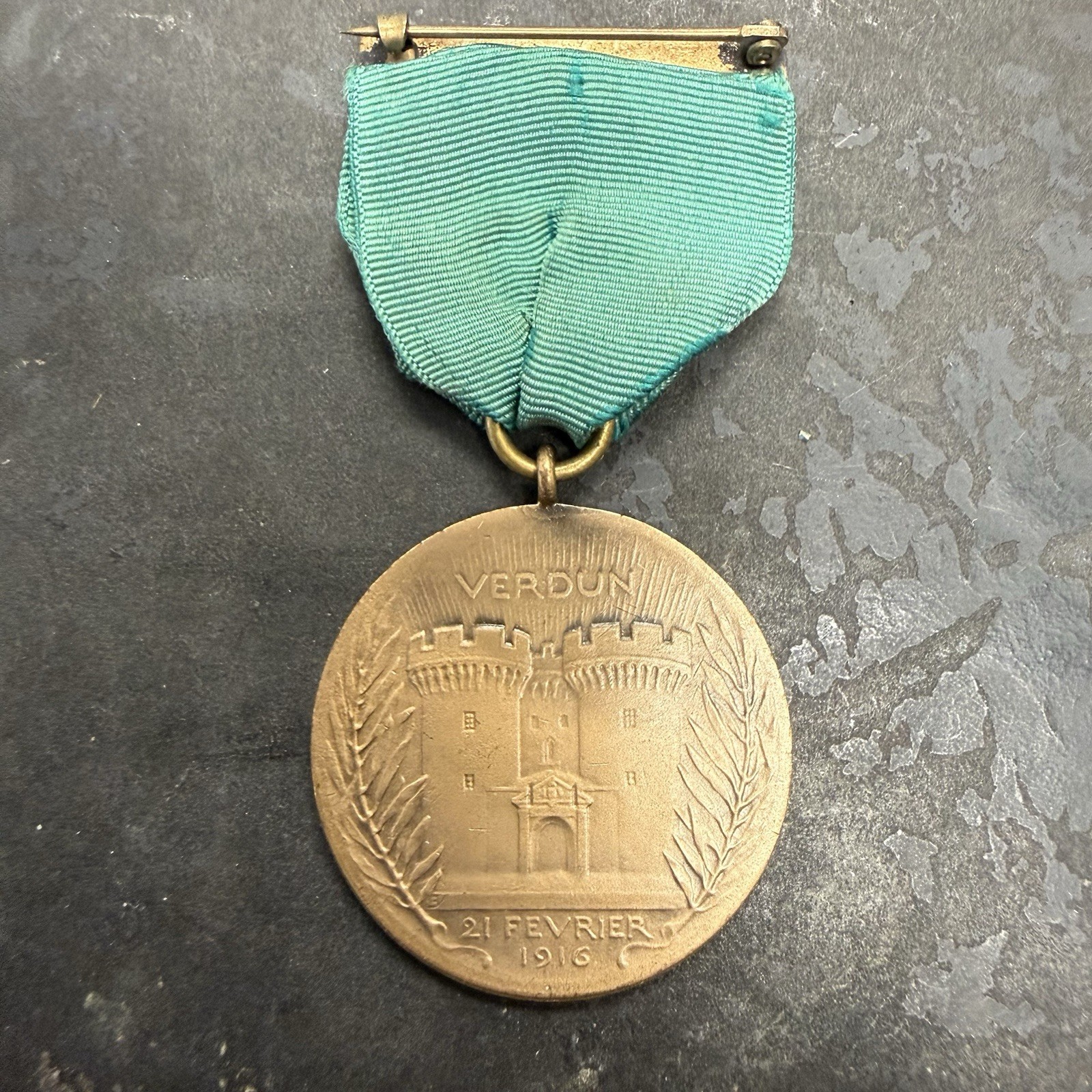 Original WW1 French Verdun Medal Vernier Model Bronze Oversized W Clasp