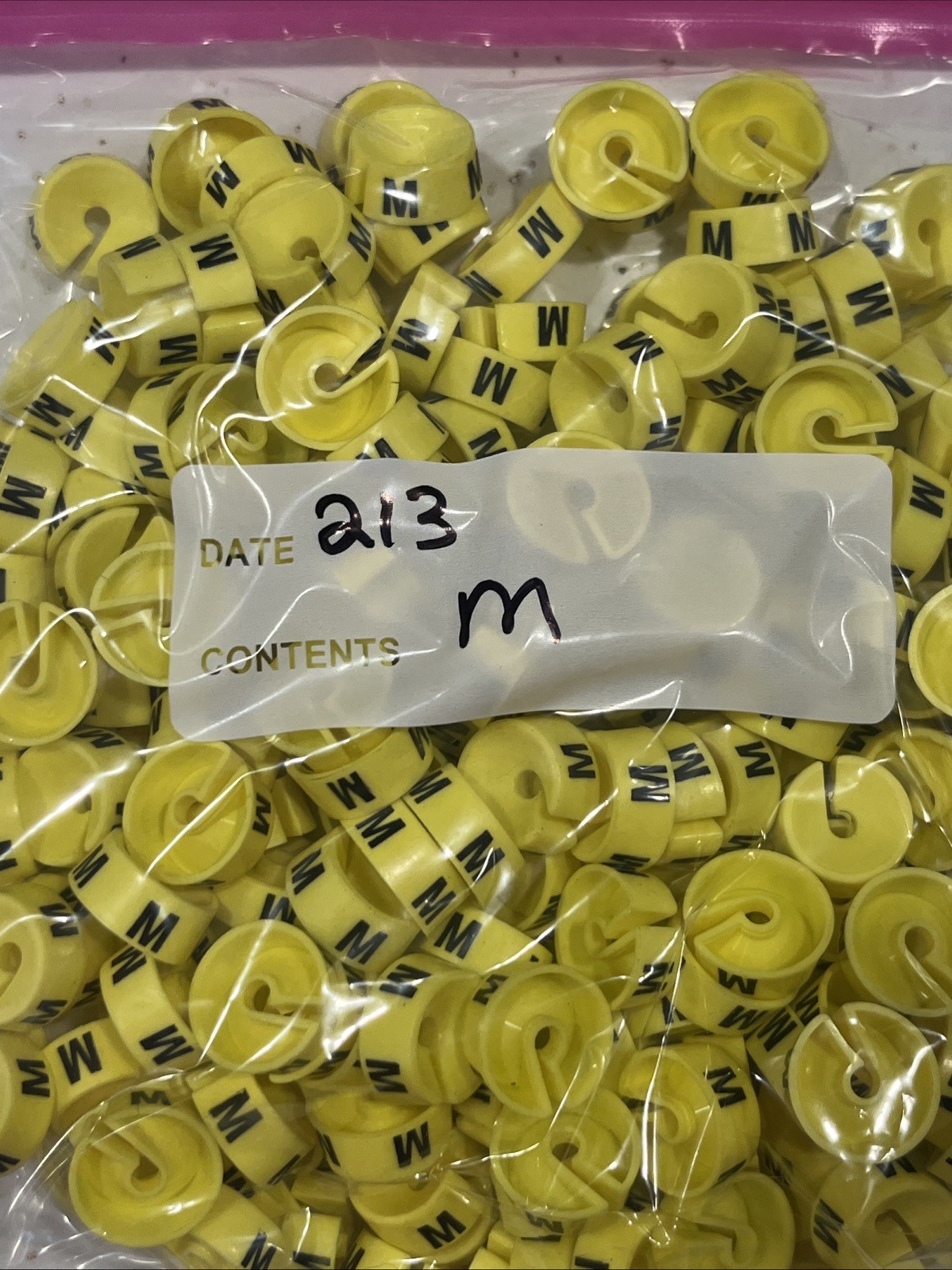 Clothes Hanger Markers, Approx 500+, XL- Small