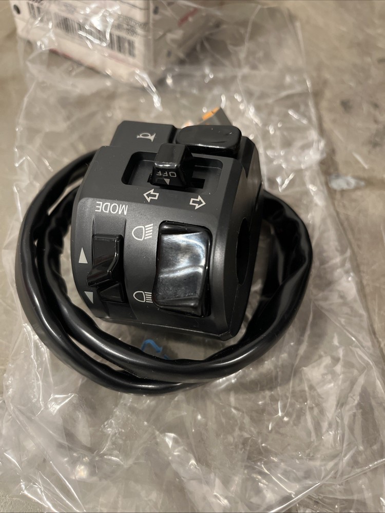 X11 OEM Ducati Left Hand Switch 65110071A