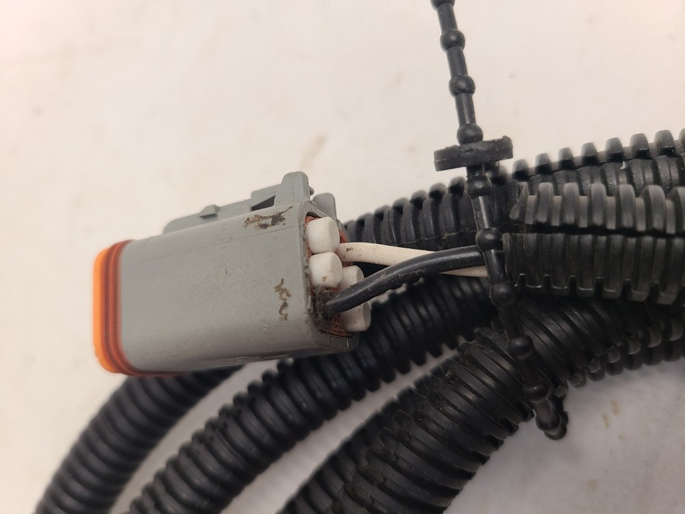 Ag Leader_4000364-10_Cable - Elevator Speed, Molded Connectors, 10ft_Harness