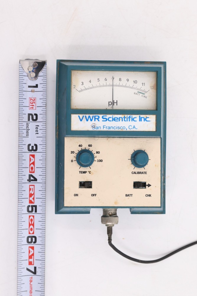 VWR Scientific Vintage Analog pH Meter with Electrode & Temp Compensation