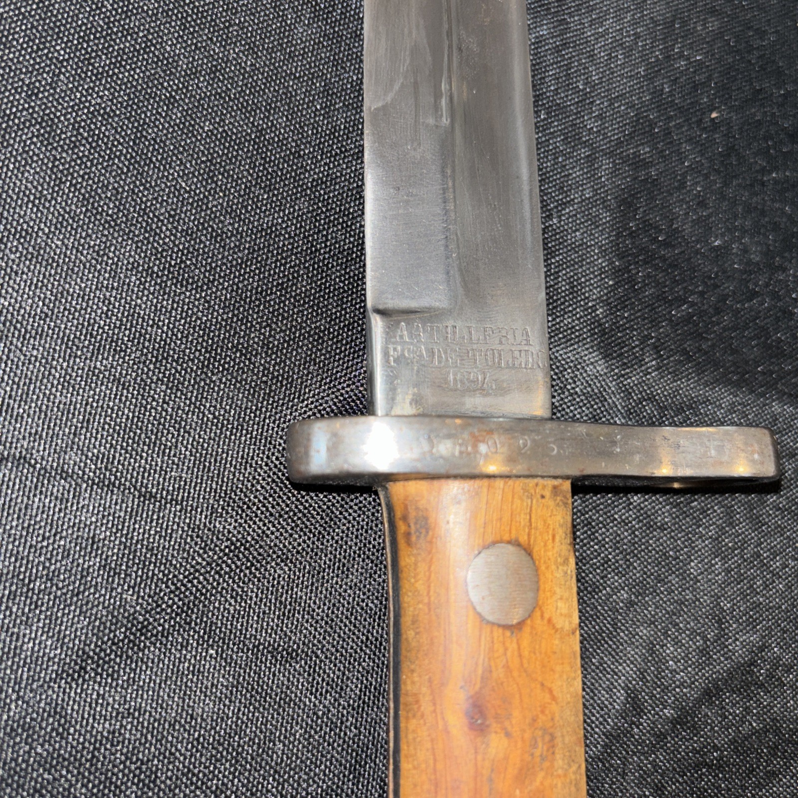 ORIGINAL SPANISH 1893 MAUSER BAYONET, SCABBARD 1894 Date Q5025 Artilleria Toledo