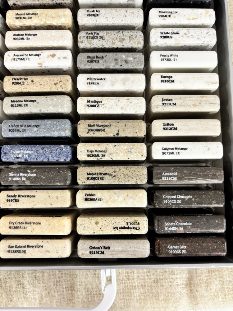 Wilsonart Solid Surface Sample Kit Box Of 76 2x2 Tiles Multicolor 2016