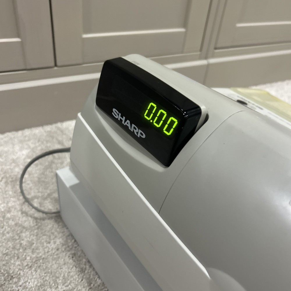 Sharp XE-A302 Electronic Cash Register & No Key