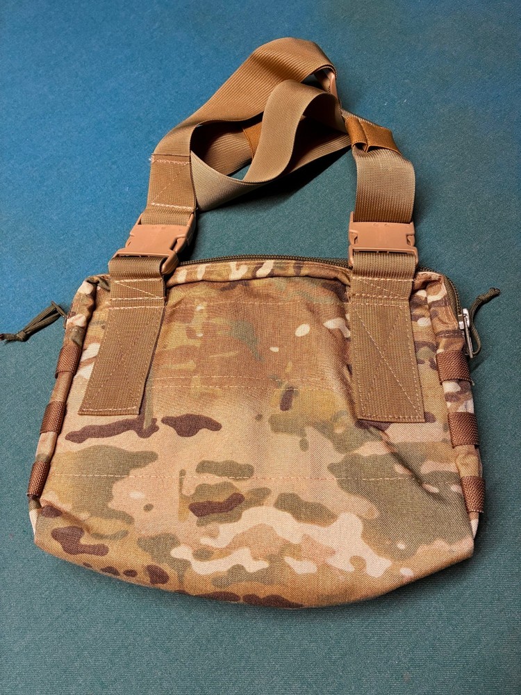 ESSTAC Murse Multicam go bag, MOLLE