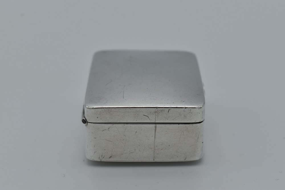 Vintage Solid Silver Pill Box Snuff Box Heavy Gilded Interior