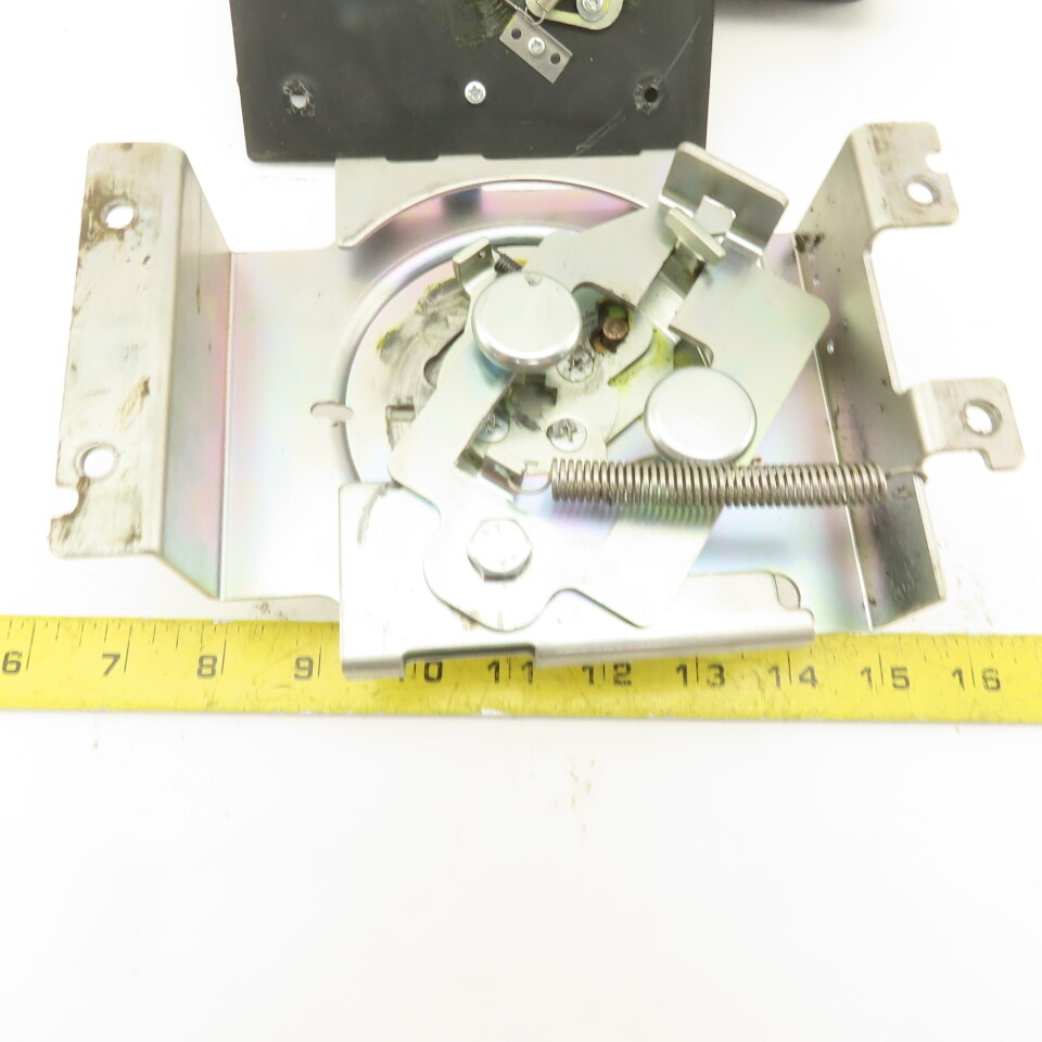 BW9V0HAQ Mechanical Circuit Breaker Accessory Electrical Cabinet Operator
