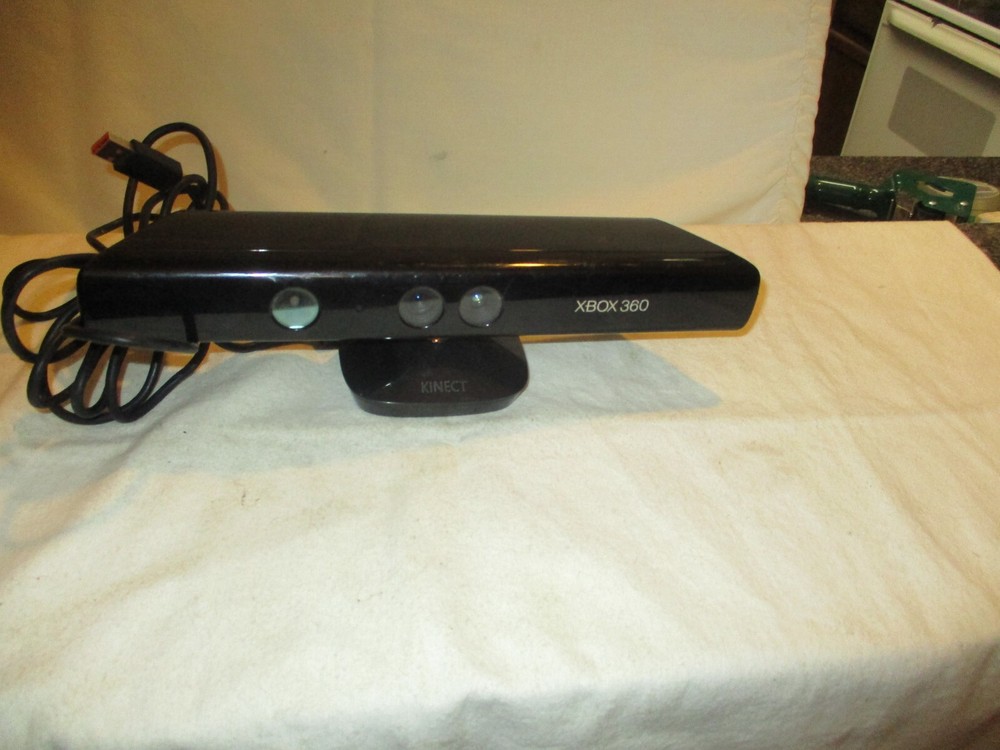 Microsoft XBOX 360 Kinect Sensor Bar Black with