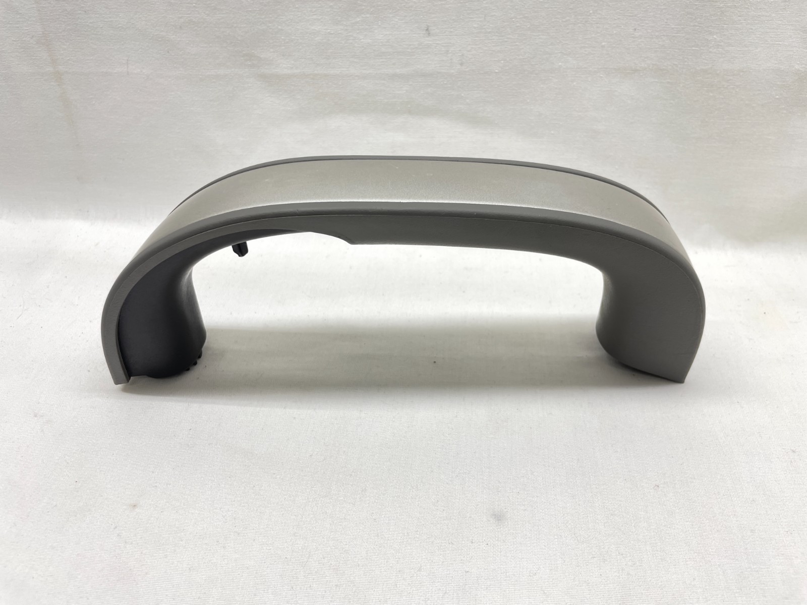 2007 2008 2009 SILVERADO SIERRA FRONT PASSENGER DOOR PANEL PULL GRAB HANDLE GRAY