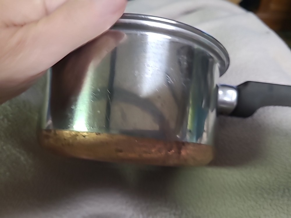 VTG SMALL POT (BIN H)