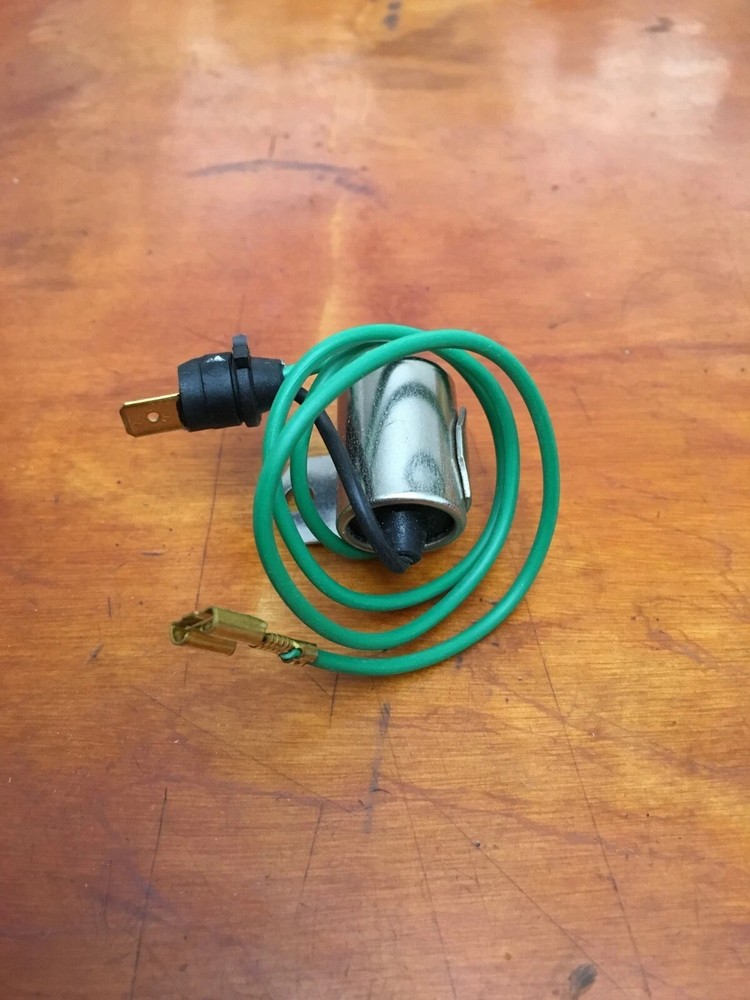 Ignition Condenser Bosch 02069 and Bosch Points 01011