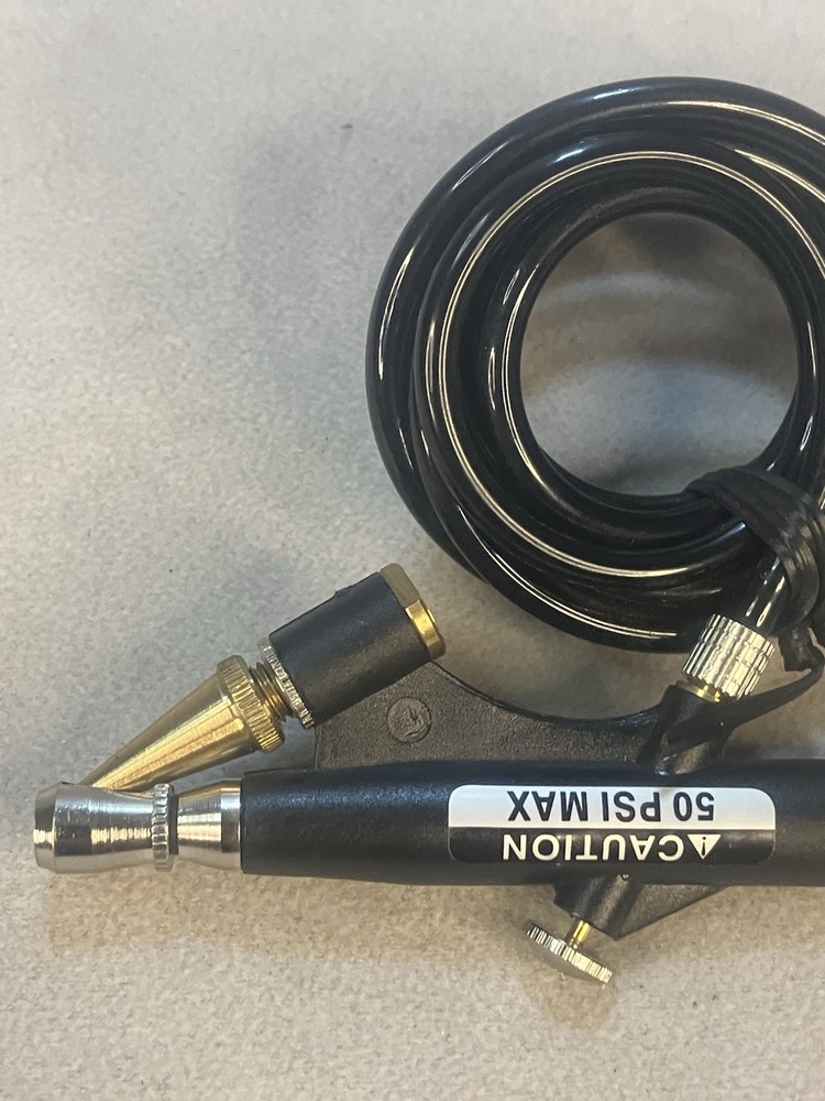 Single action siphon-feed airbrush kit