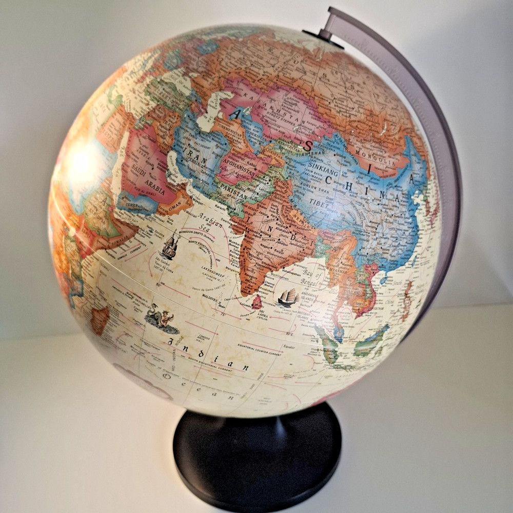 Repogle World Classic Scanglobe 12" / 30 cm Globe