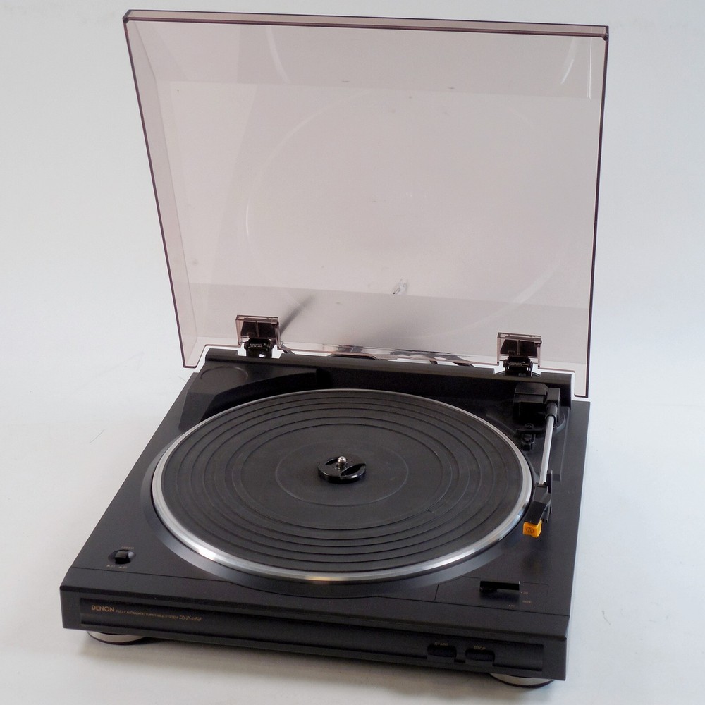 Denon DP-29F Turntable USED