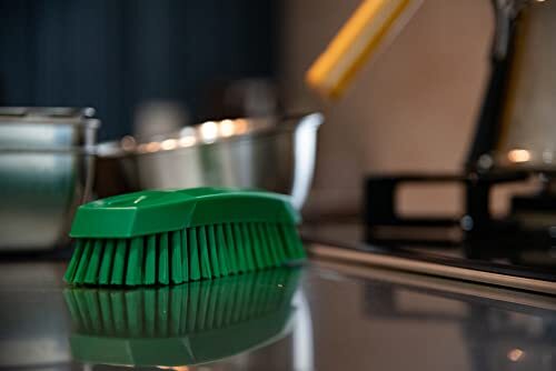 Red BrushScrubMedium7"PP/PBT 3587