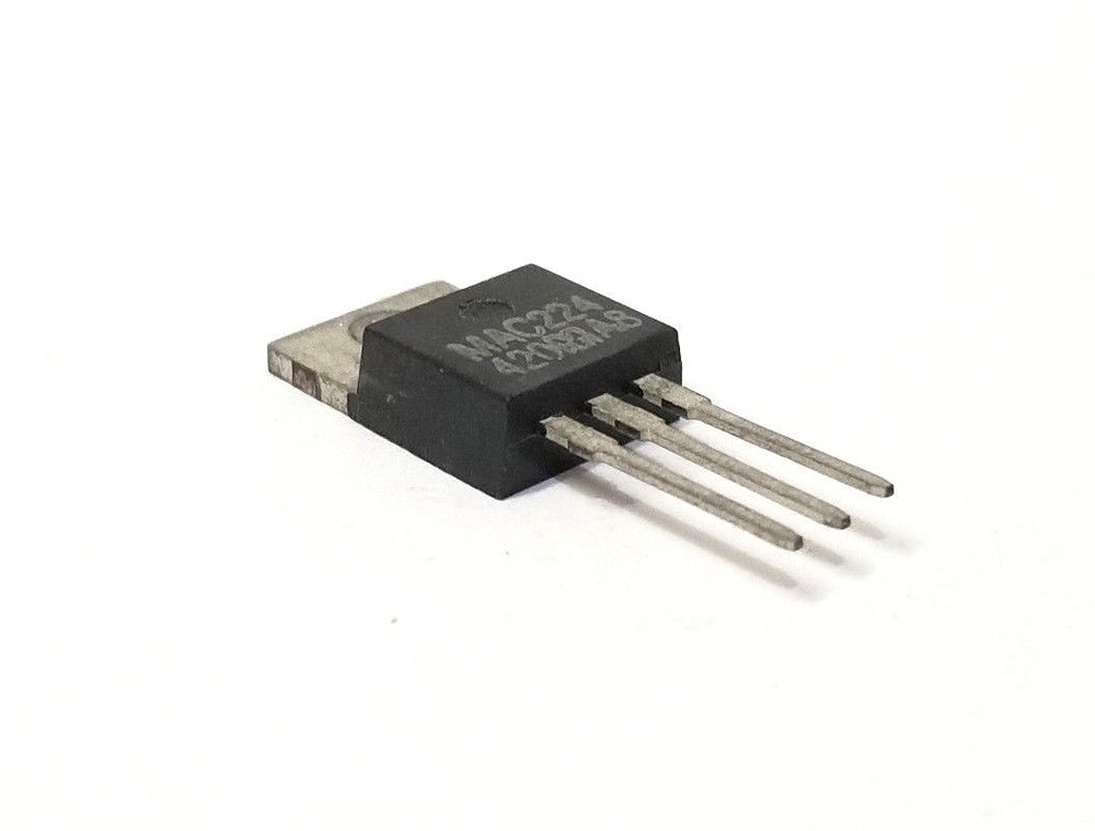 MAC224A8 LOT OF 10