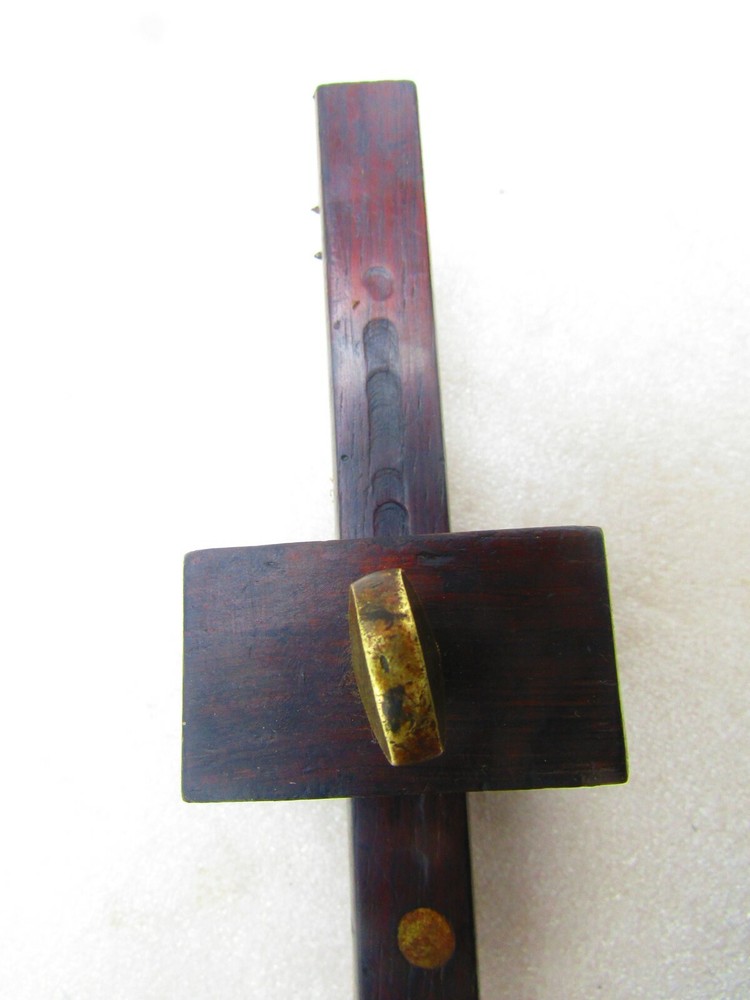 Mortising scribe, adjustable