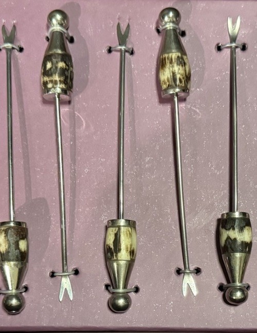 VTG ~ Coco Philips~ Cocktail Picks Silver-Tone Metal w/Bone Handles ~ Set of 12