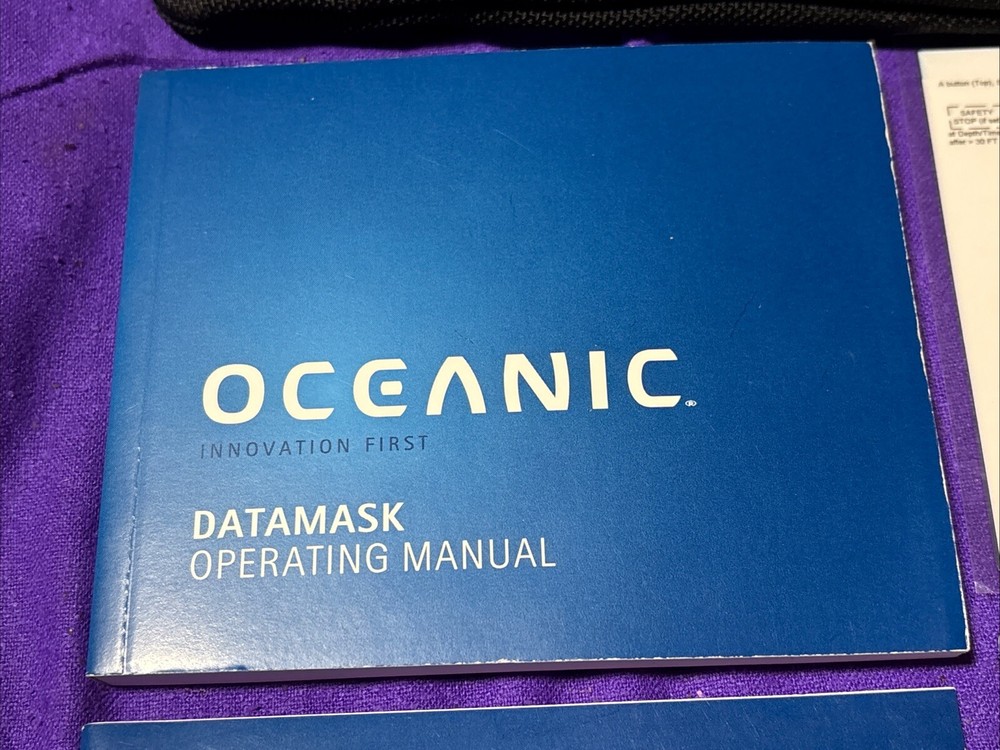 Oceanic Datamask Wireless Comp Mask Power Cord, Operating Manual, Demo Disk +++
