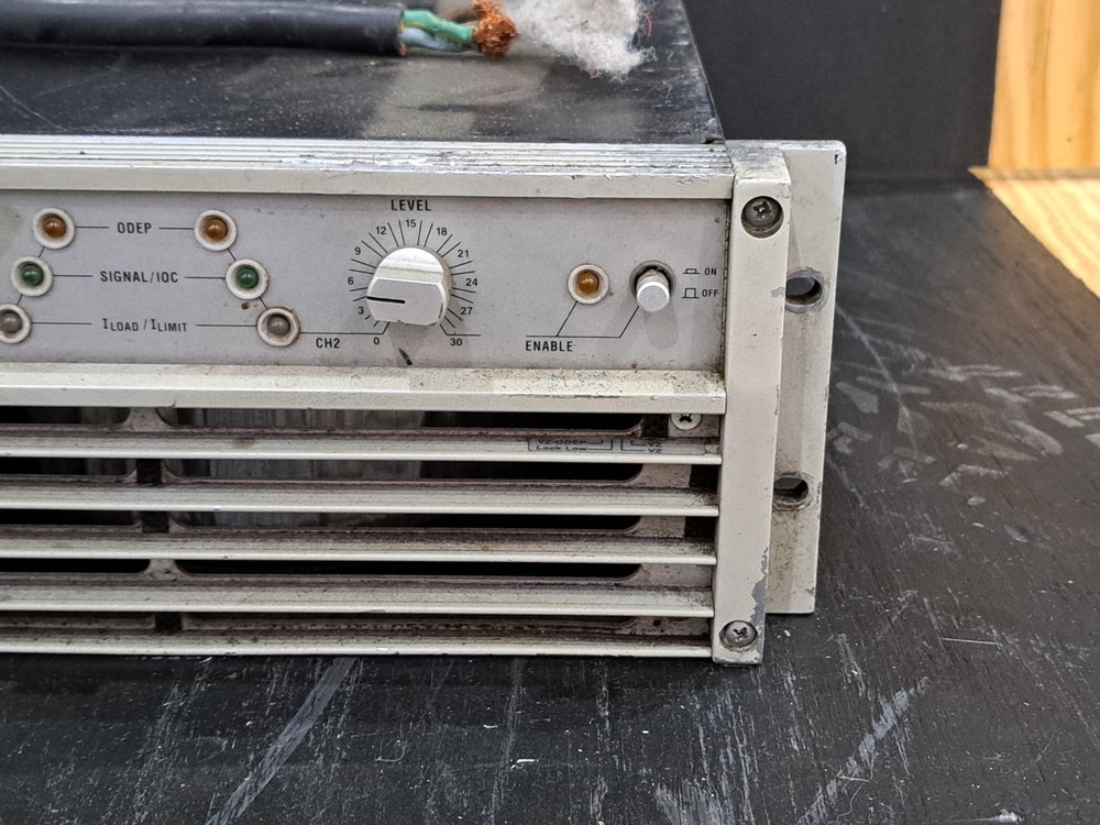 Crown Macro-Tech 5000vz MA-5000VZ Macrotech 5000W