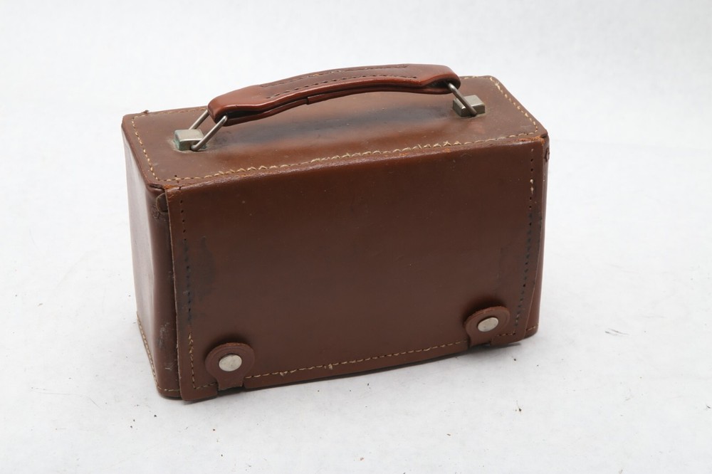 Zenith Deluxe Royal 755G with Brown Leather Case - MISSING KNOBS - GB1