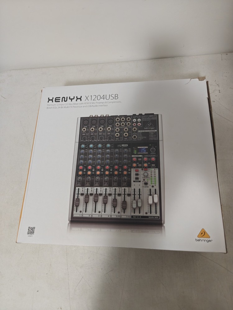 Behringer XENYX X1204USB Bus Mixer 12-Input 24Bit Multi-FX Processor
