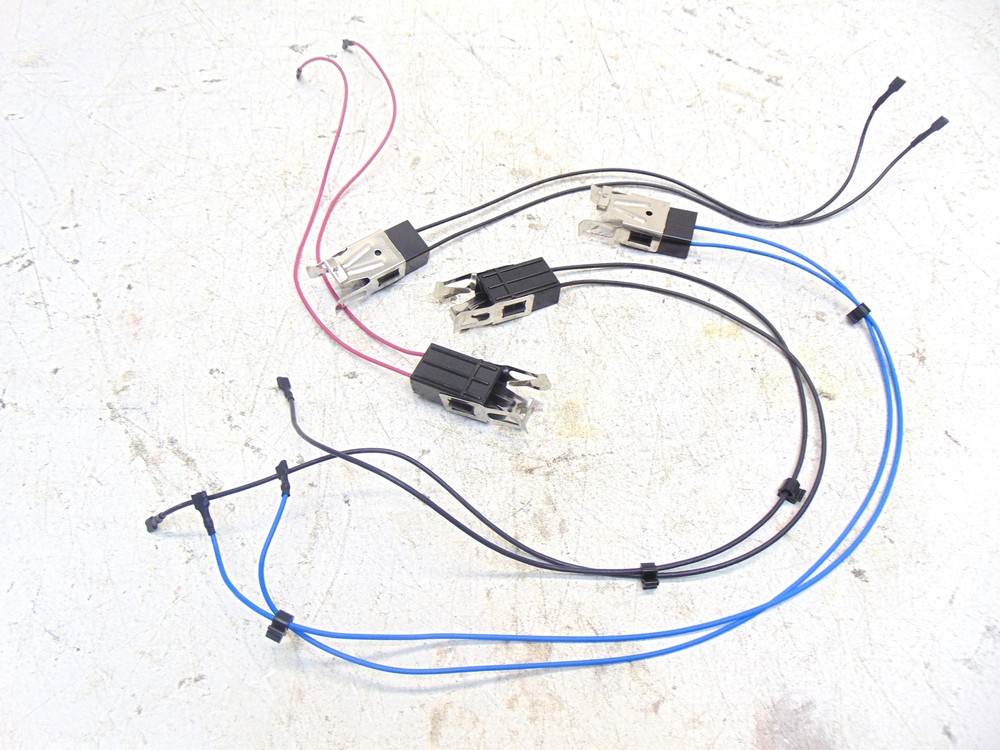 GE Electric Range JBS360DM4WW Surface Element Receptacles Set
