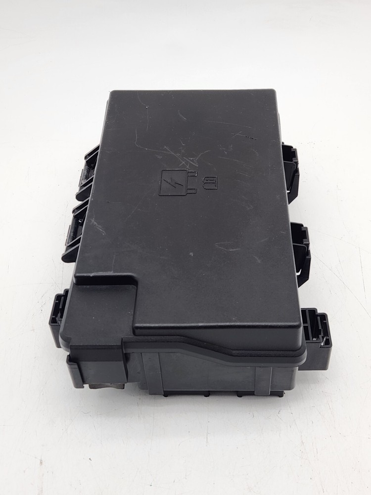 2016-2022 Dodge 1500 Pickup Engine Fuse Box Fusebox Relay OEM