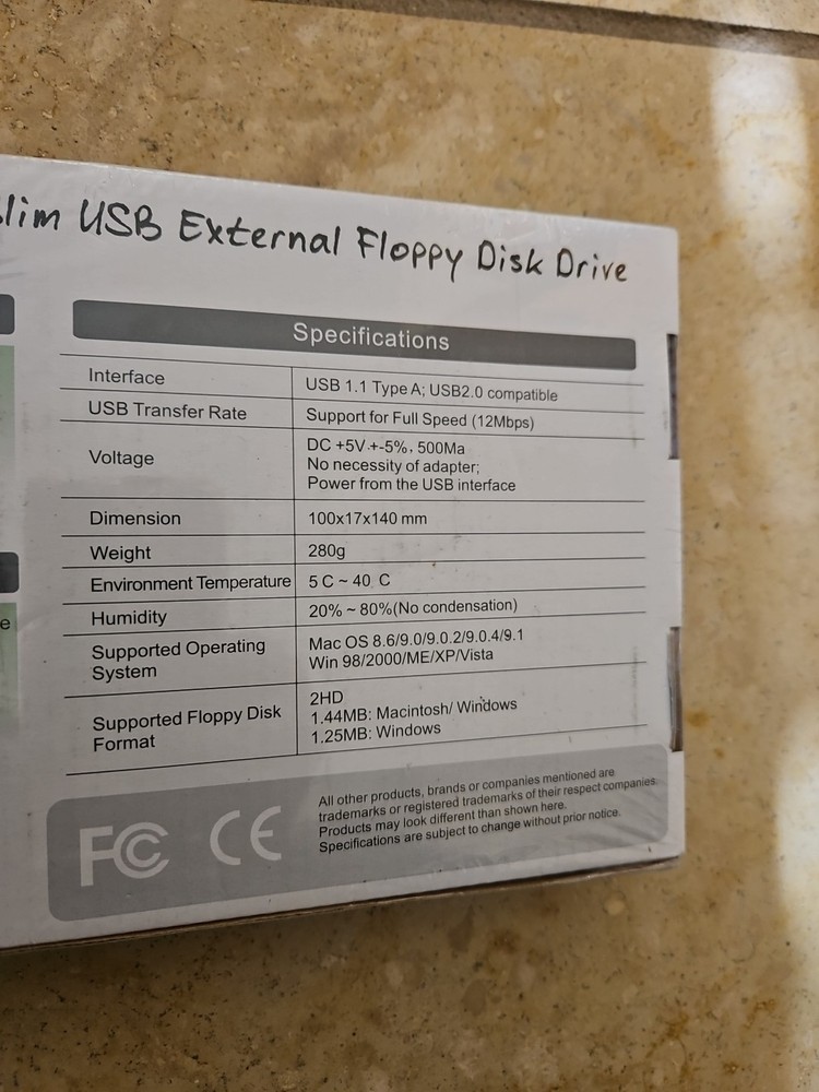 Bytecc Portable Diskette Drive External for 3.5" 1.44Mb Floppy Disk BT-144