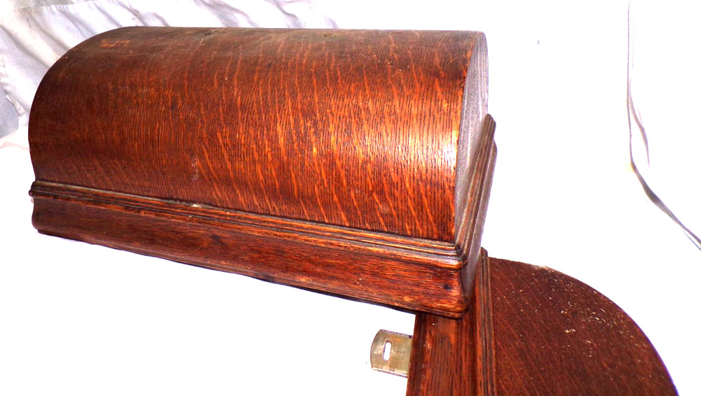 EDISON TRIUMPH CYLINDER PHONOGRAPH LID , ONE END CAP NEEDS GLUING