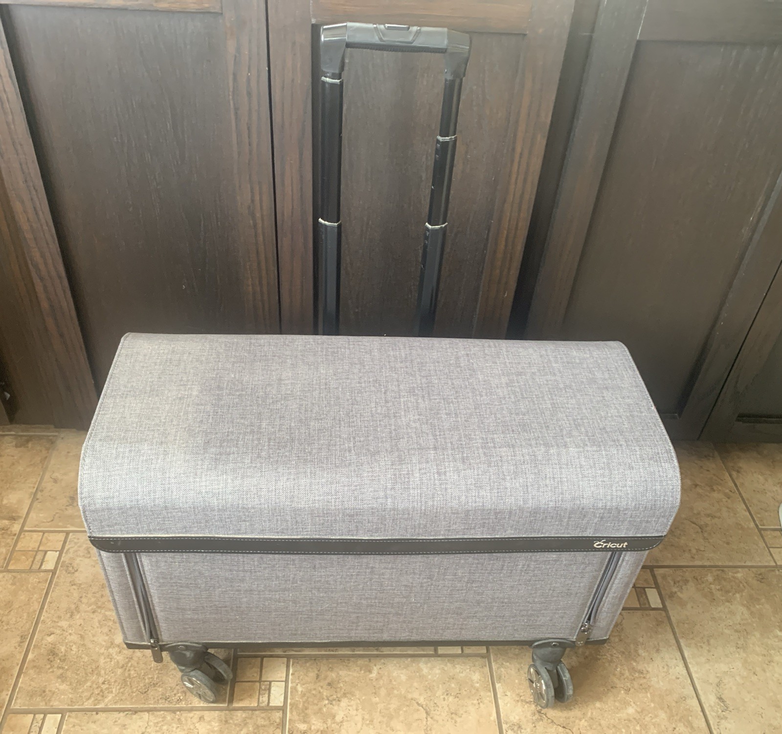 Cricut Craft Tote Travel Storage Handle Wheels Tweed Rolling Arts & Craft Case