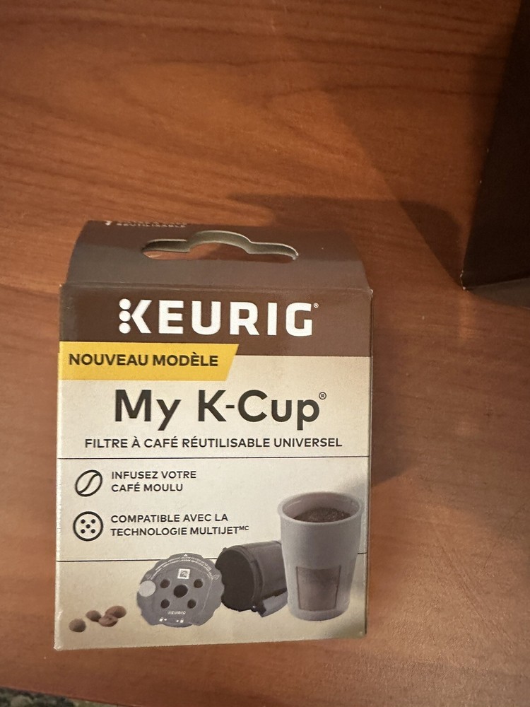 Keurig K-Supreme SMART Single Serve Coffee Maker One Reusable K-cup Include