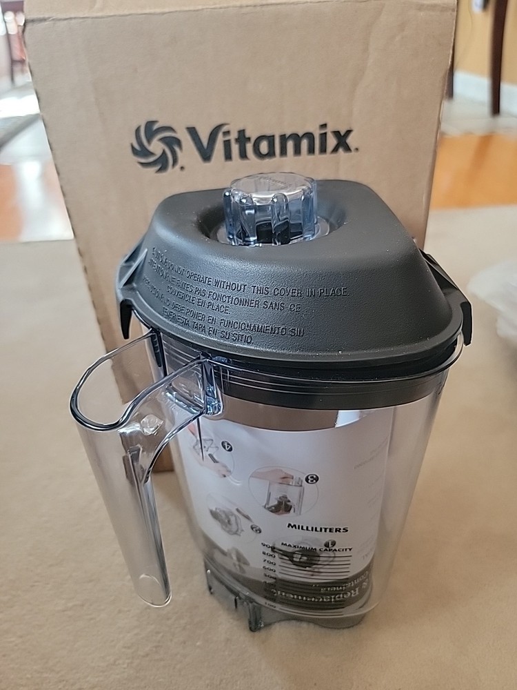 New Vitamix 015981 Blender Container, (7048)