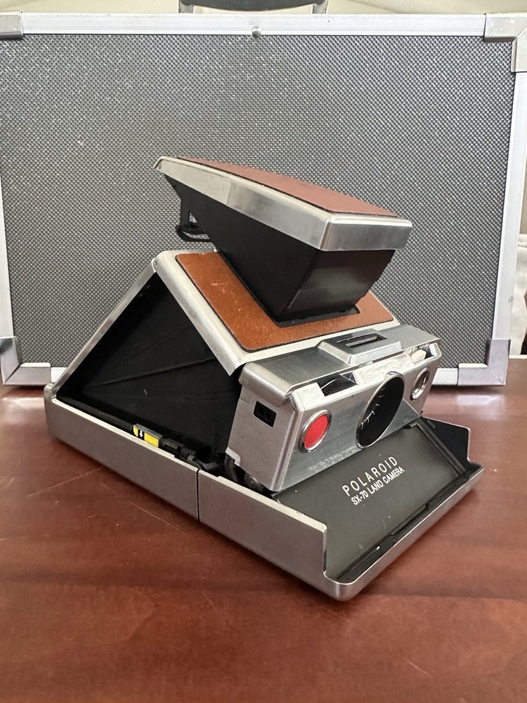 Polaroid SX-70 Land Camera