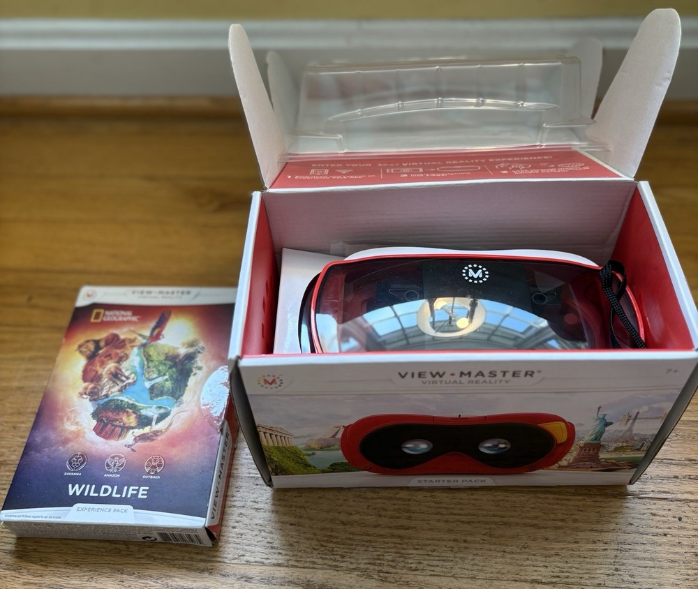 Mattel View-Master Virtual Reality VR Smartphone Headset with Original BOX