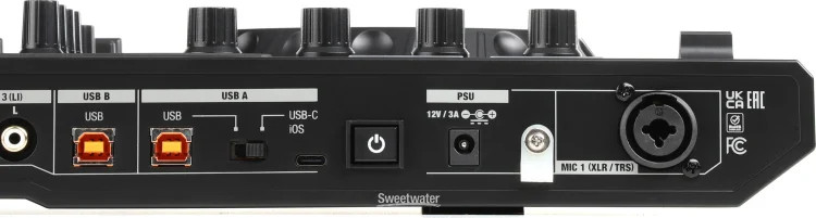 Reloop Mixon 8 Pro 4-channel DJ Controller