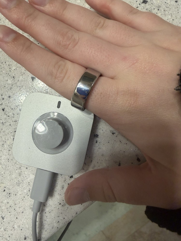 Gen 4 Oura Ring Silver Size 9