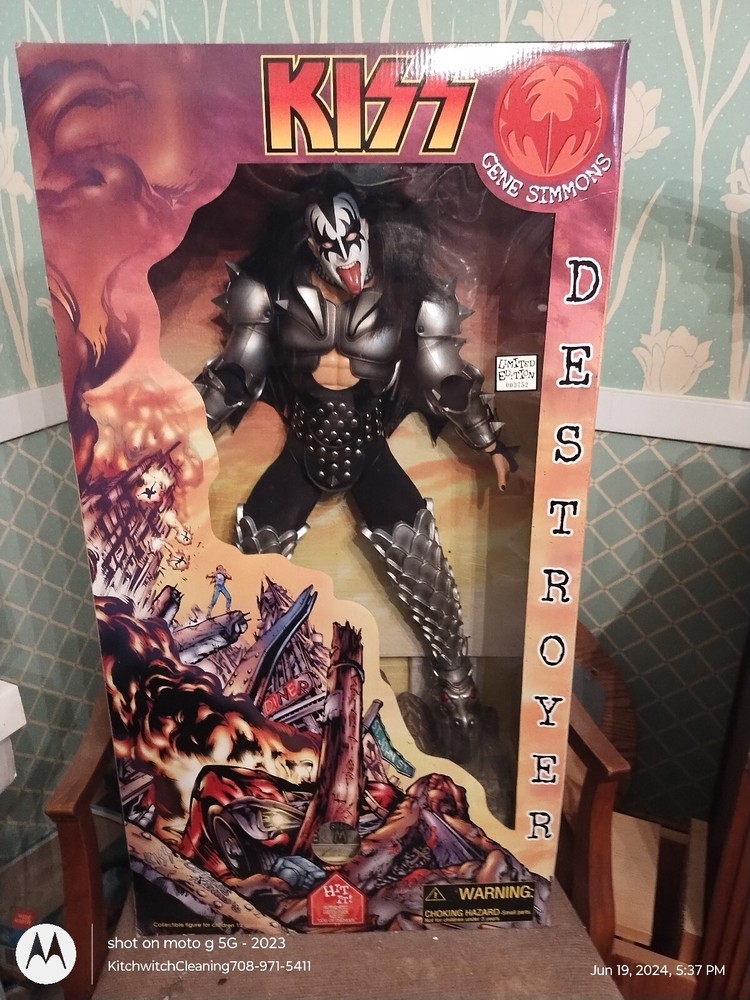 gene simmons figure